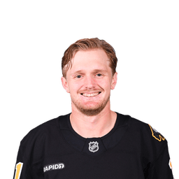 Casey Mittelstadt headshot
