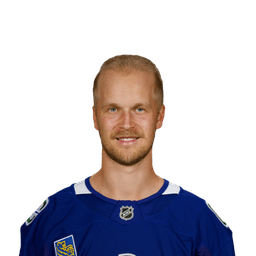 Elias Pettersson headshot